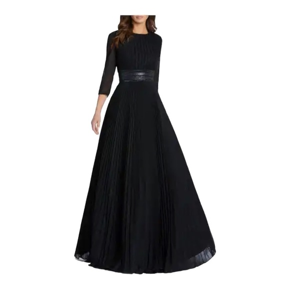 Mac Duggal Shimmering Pleated A-Line Gown in Black NWT - Picture 11 of 11